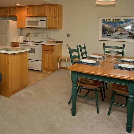 Westwind Properties At Valhalla Whistler Exterior photo